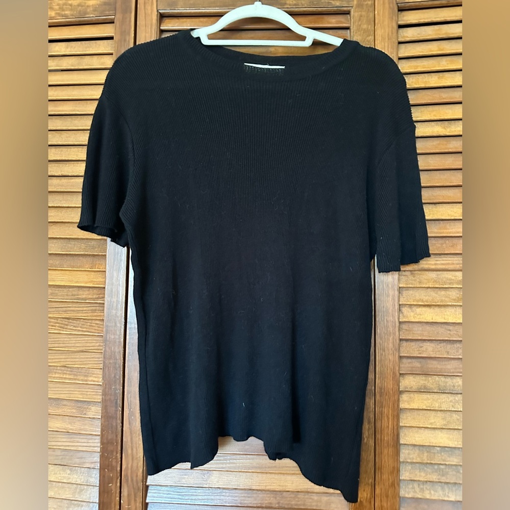 1990s Emanuel Ungaro black ribbed short sleeve sweater top size medium.